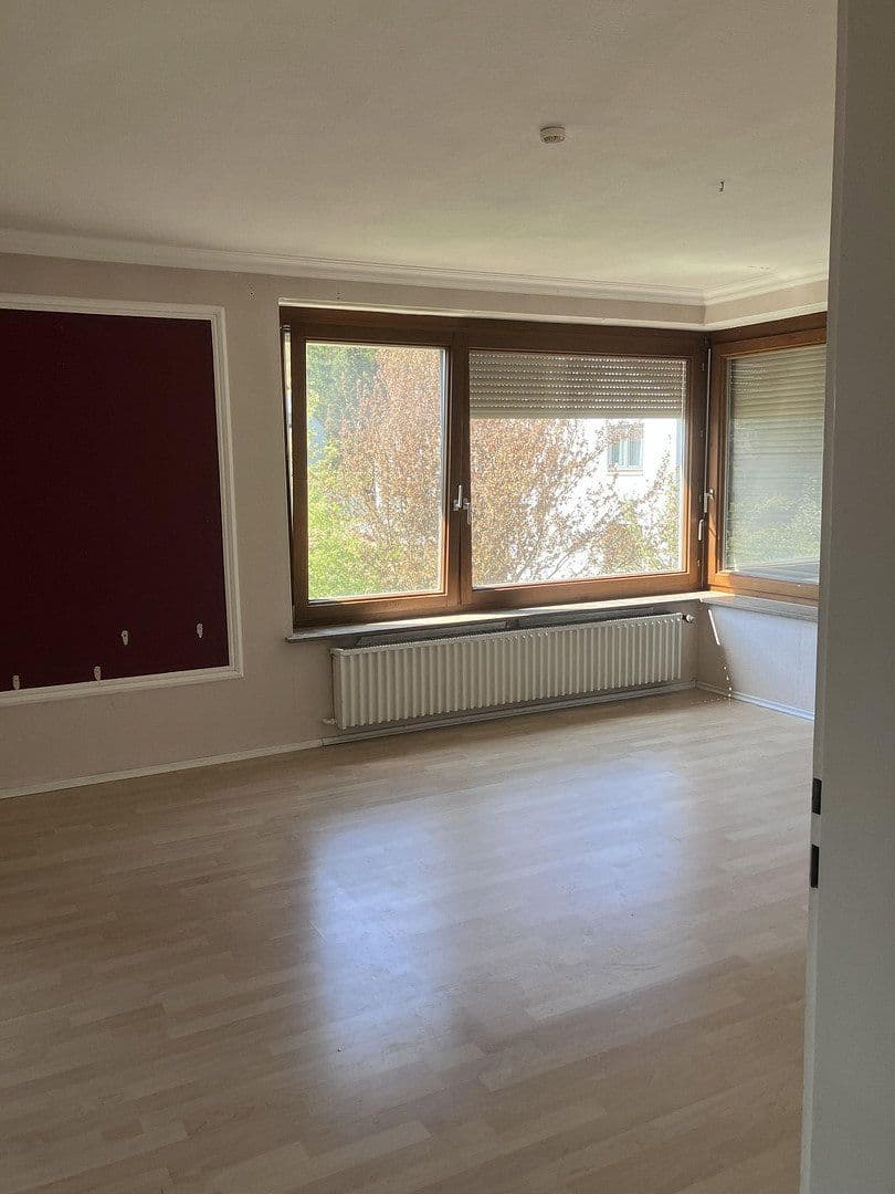 Prodej bytu 4+1 88 m², Heidenheim an der Brenz, Bádensko-Württembersko Prodej bytu 4+1 88 m², Heidenheim an der Brenz, Bádensko-Württembersko