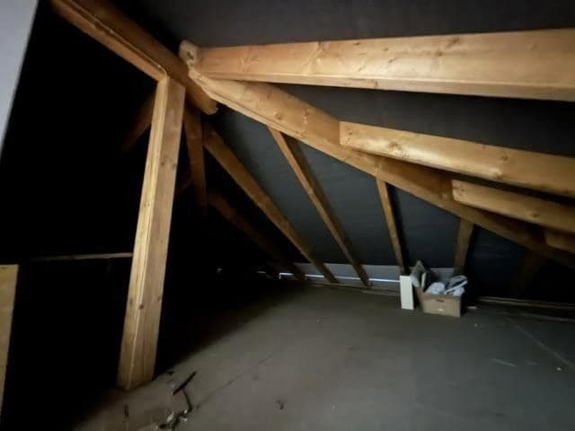Prodej domu 97 m², pozemek 630 m², Am Dorfe 4, Uslar, Dolní Sasko Prodej domu 97 m², pozemek 630 m², Am Dorfe 4, Uslar, Dolní Sasko