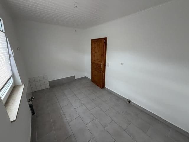 Prodej domu 97 m², pozemek 630 m², Am Dorfe 4, Uslar, Dolní Sasko Prodej domu 97 m², pozemek 630 m², Am Dorfe 4, Uslar, Dolní Sasko