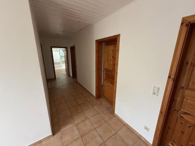 Prodej domu 97 m², pozemek 630 m², Am Dorfe 4, Uslar, Dolní Sasko Prodej domu 97 m², pozemek 630 m², Am Dorfe 4, Uslar, Dolní Sasko