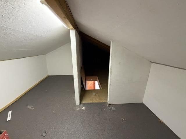 Prodej domu 97 m², pozemek 630 m², Am Dorfe 4, Uslar, Dolní Sasko Prodej domu 97 m², pozemek 630 m², Am Dorfe 4, Uslar, Dolní Sasko
