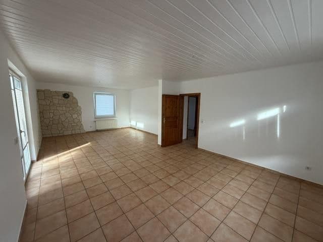 Prodej domu 97 m², pozemek 630 m², Am Dorfe 4, Uslar, Dolní Sasko Prodej domu 97 m², pozemek 630 m², Am Dorfe 4, Uslar, Dolní Sasko