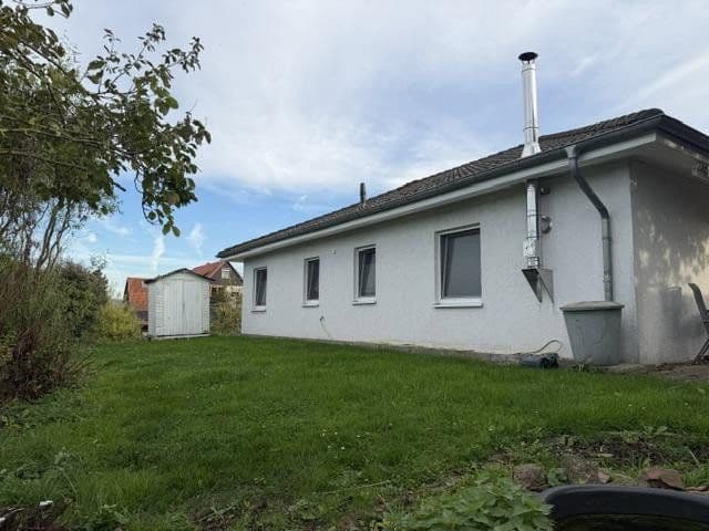 Prodej domu 97 m², pozemek 630 m², Am Dorfe 4, Uslar, Dolní Sasko Prodej domu 97 m², pozemek 630 m², Am Dorfe 4, Uslar, Dolní Sasko