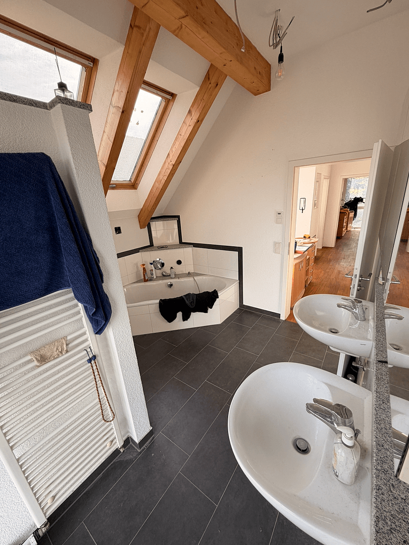 Prodej domu 156 m², pozemek 434 m², Uhingen, Bádensko-Württembersko Prodej domu 156 m², pozemek 434 m², Uhingen, Bádensko-Württembersko