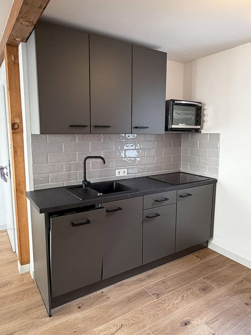 Pronájem bytu 2+1 39 m², Traben-Trarbach, Porýní-Falc Pronájem bytu 2+1 39 m², Traben-Trarbach, Porýní-Falc