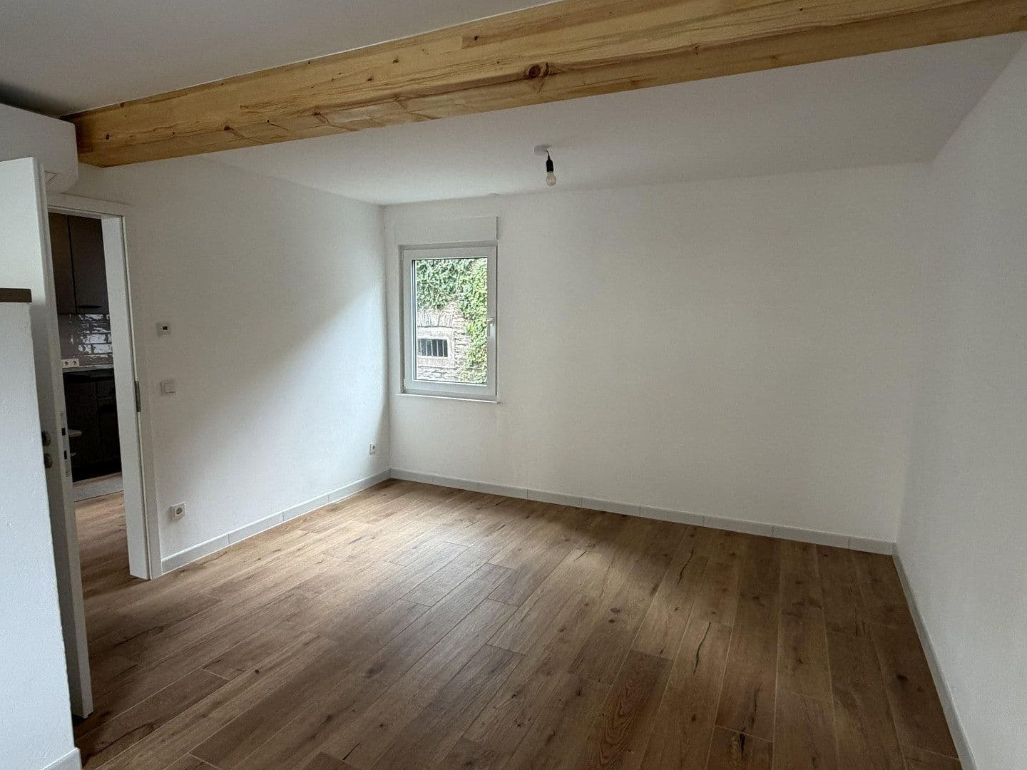 Pronájem bytu 2+1 39 m², Traben-Trarbach, Porýní-Falc Pronájem bytu 2+1 39 m², Traben-Trarbach, Porýní-Falc