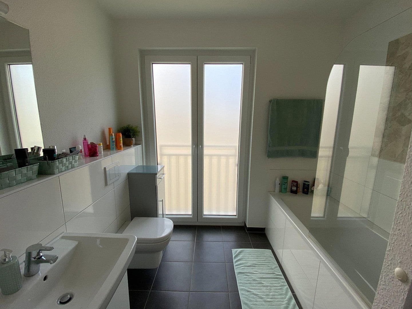Pronájem bytu 3+1 94 m², Pfälzer Str. 1c, Köln, Severní Porýní-Vestfálsko Pronájem bytu 3+1 94 m², Pfälzer Str. 1c, Köln, Severní Porýní-Vestfálsko