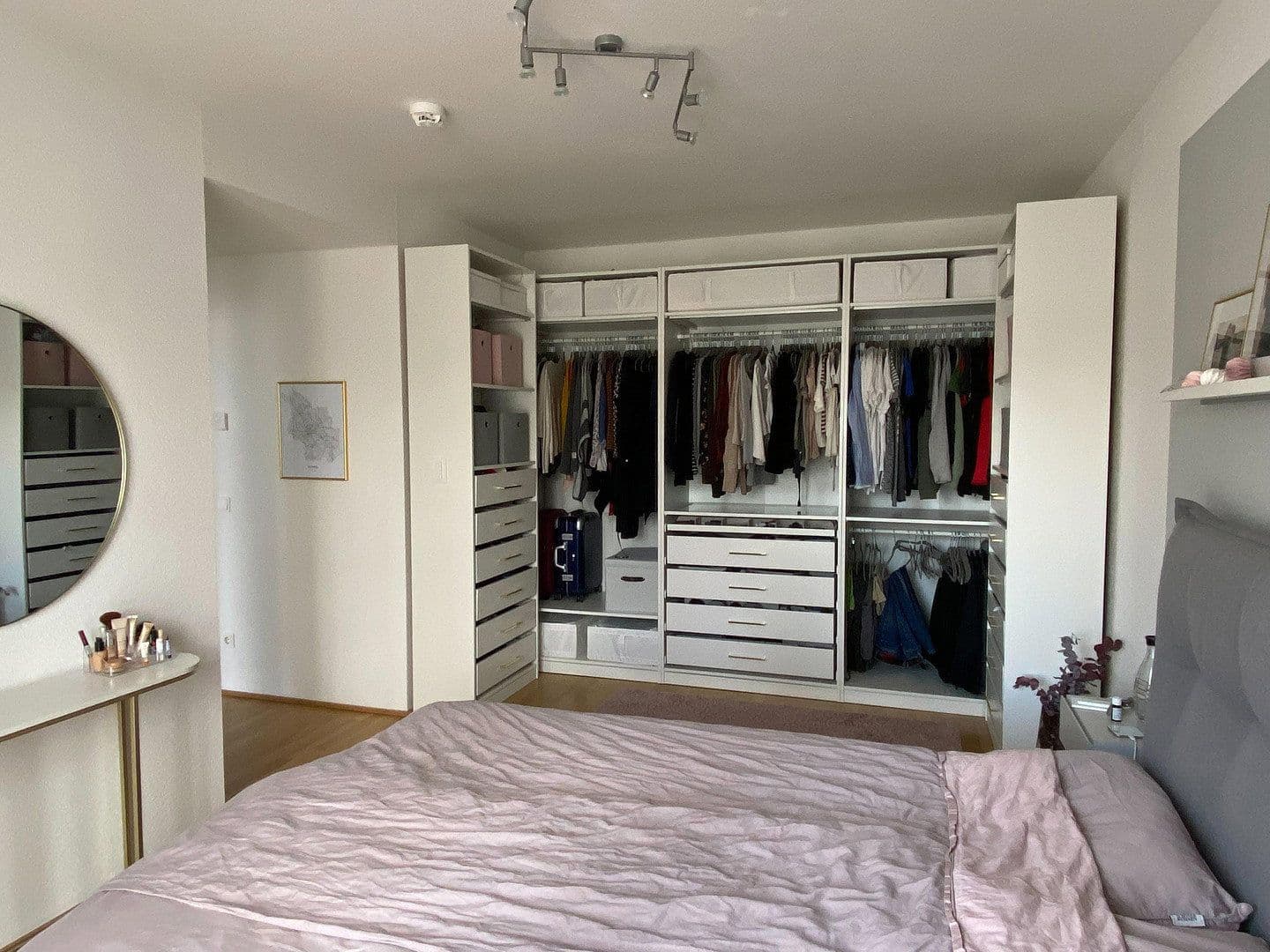 Pronájem bytu 3+1 94 m², Pfälzer Str. 1c, Köln, Severní Porýní-Vestfálsko Pronájem bytu 3+1 94 m², Pfälzer Str. 1c, Köln, Severní Porýní-Vestfálsko