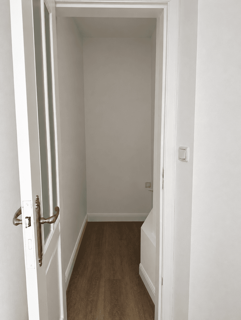 Pronájem bytu 3+1 111 m², Ebendorfer Straße 31, Magdeburg, Sasko-Anhaltsko Pronájem bytu 3+1 111 m², Ebendorfer Straße 31, Magdeburg, Sasko-Anhaltsko
