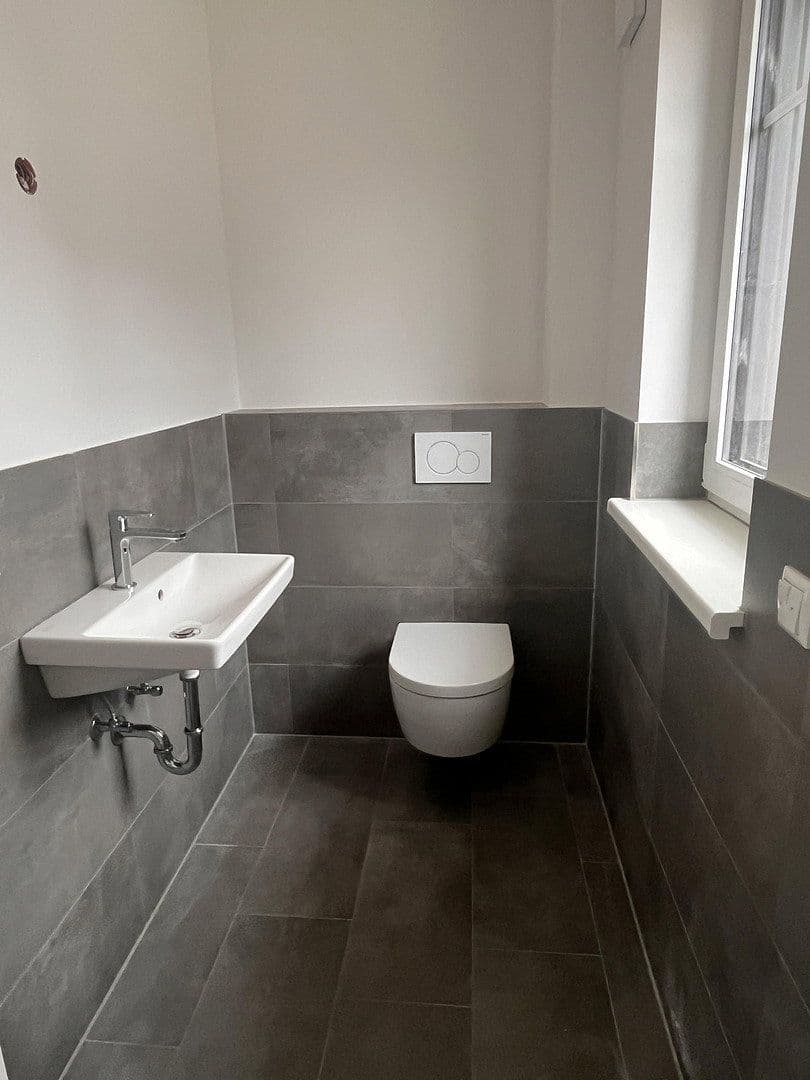 Prodej domu 126 m², pozemek 540 m², Unter den Linden 28 a + c, Stelle, Dolní Sasko Prodej domu 126 m², pozemek 540 m², Unter den Linden 28 a + c, Stelle, Dolní Sasko
