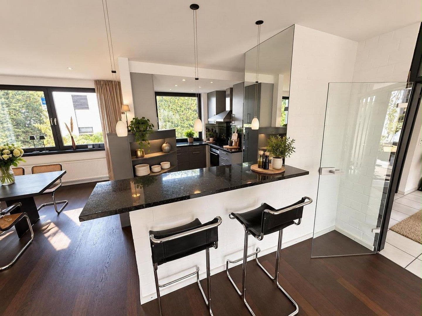 Prodej domu 191 m², pozemek 320 m², Garbsen, Dolní Sasko Prodej domu 191 m², pozemek 320 m², Garbsen, Dolní Sasko