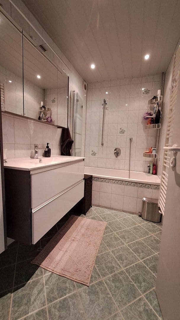 Prodej bytu 4+1 90 m², Nersingen, Bavorsko Prodej bytu 4+1 90 m², Nersingen, Bavorsko