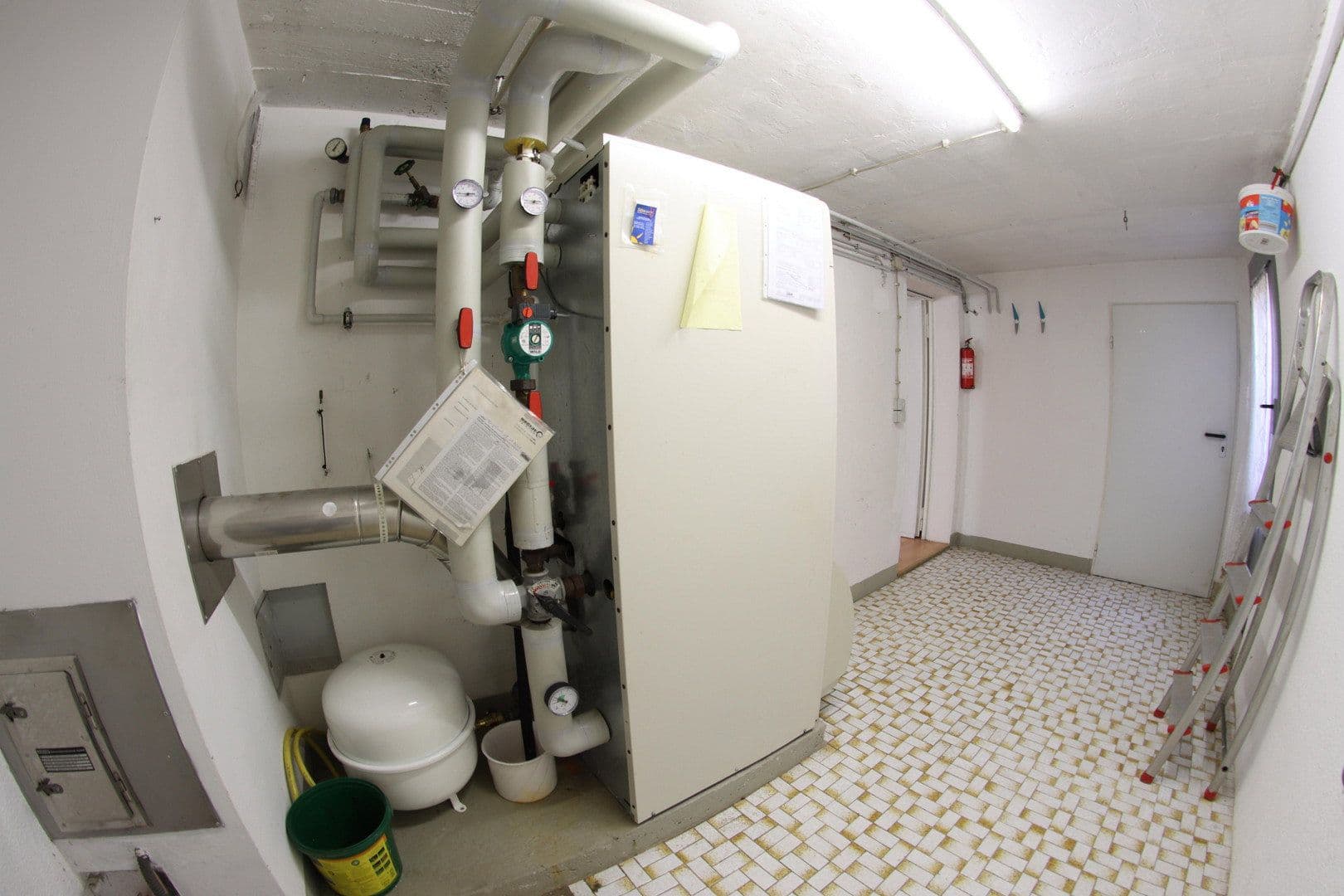 Prodej domu 100 m², pozemek 387 m², Schriesheim, Bádensko-Württembersko Prodej domu 100 m², pozemek 387 m², Schriesheim, Bádensko-Württembersko