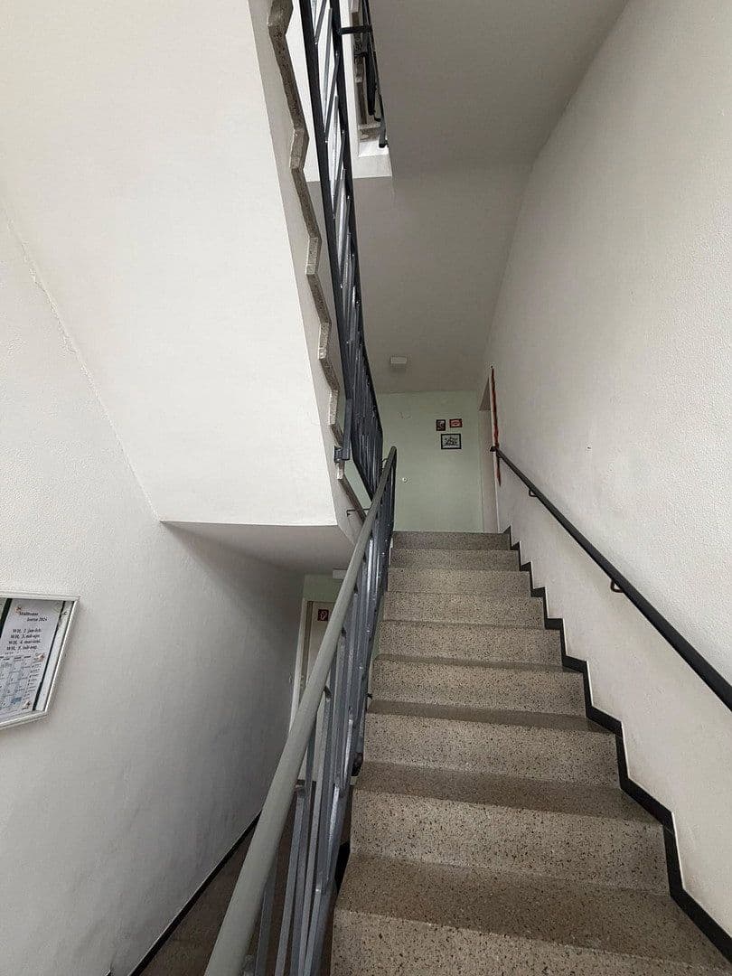 Prodej bytu 3+1 60 m², Schlichtener Straße 94, Schorndorf, Bádensko-Württembersko Prodej bytu 3+1 60 m², Schlichtener Straße 94, Schorndorf, Bádensko-Württembersko