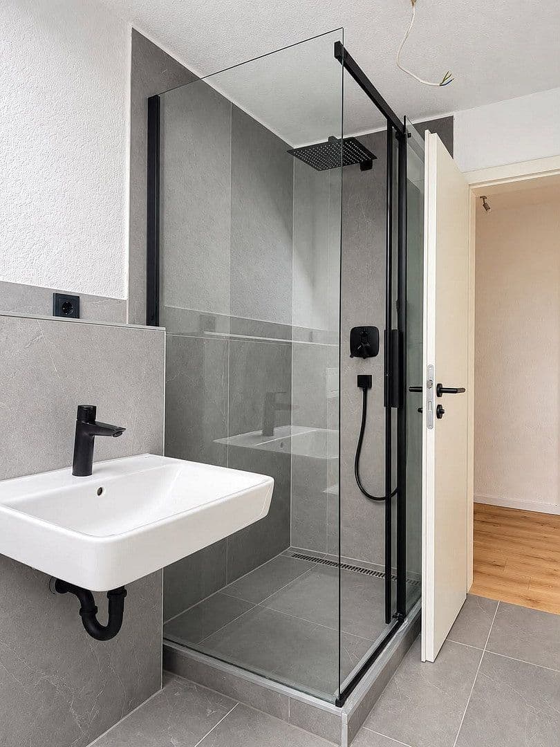 Prodej bytu 3+1 60 m², Schlichtener Straße 94, Schorndorf, Bádensko-Württembersko Prodej bytu 3+1 60 m², Schlichtener Straße 94, Schorndorf, Bádensko-Württembersko