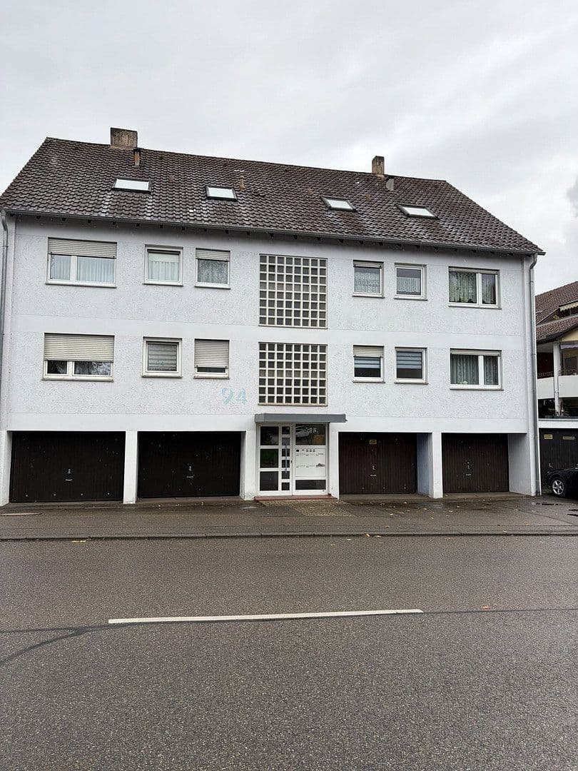 Prodej bytu 3+1 60 m², Schlichtener Straße 94, Schorndorf, Bádensko-Württembersko Prodej bytu 3+1 60 m², Schlichtener Straße 94, Schorndorf, Bádensko-Württembersko