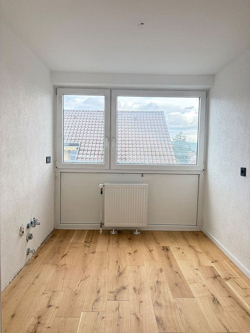 Prodej bytu 3+1 60 m², Schlichtener Straße 94, Schorndorf, Bádensko-Württembersko Prodej bytu 3+1 60 m², Schlichtener Straße 94, Schorndorf, Bádensko-Württembersko