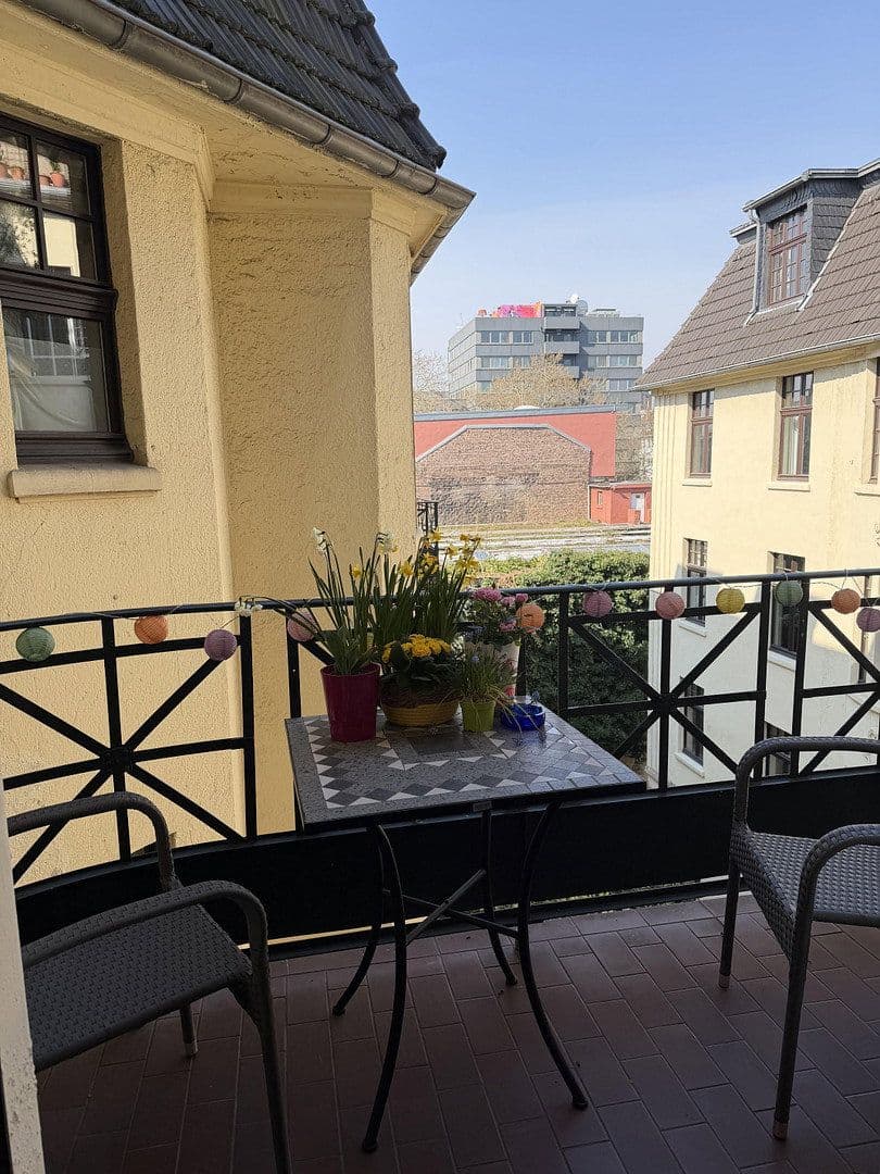 Prodej bytu 4+1 108 m², Köln, Severní Porýní-Vestfálsko Prodej bytu 4+1 108 m², Köln, Severní Porýní-Vestfálsko