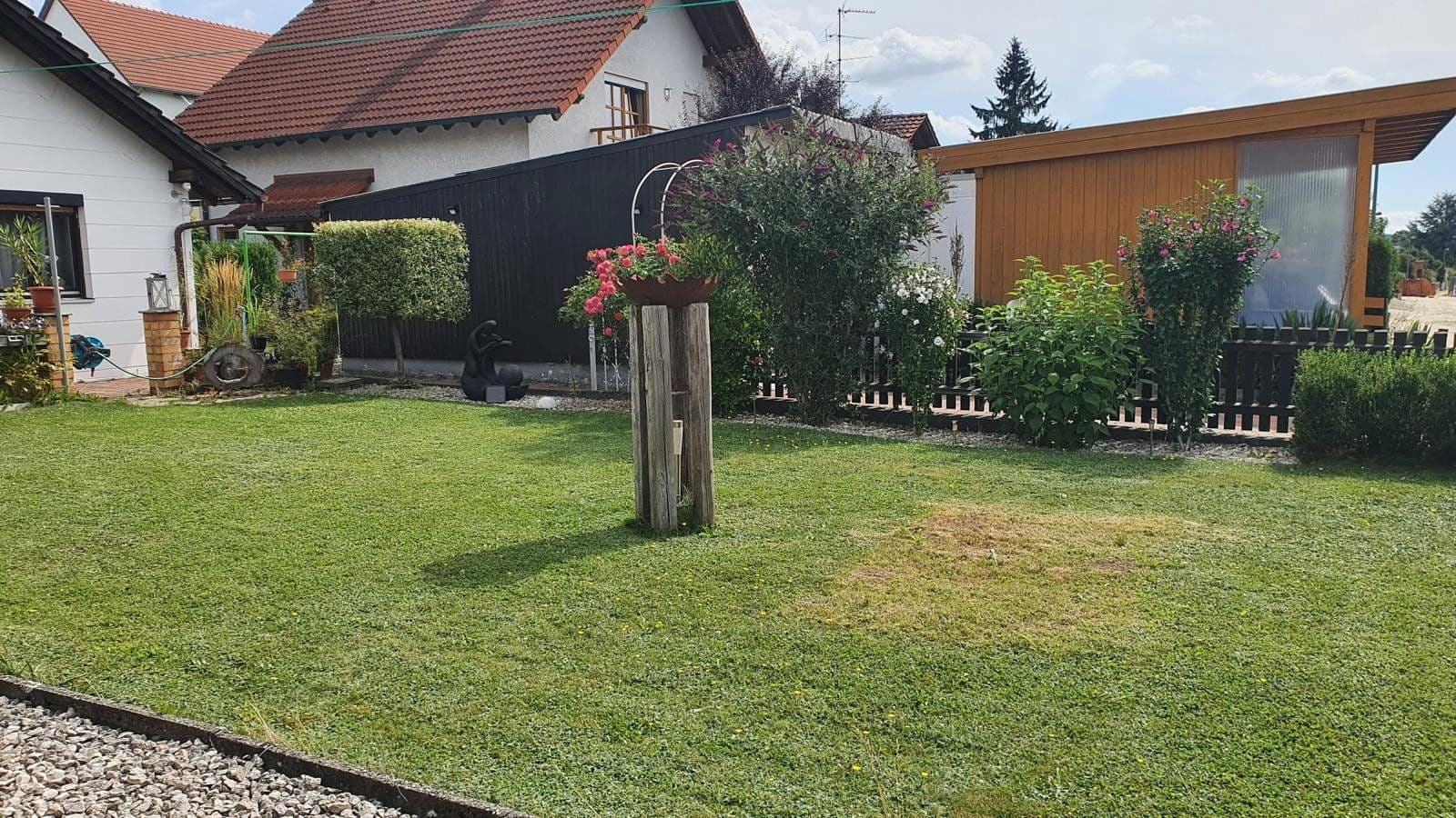 Prodej domu 72 m², pozemek 448 m², Obere Rettenbachstraße 44, Vilsbiburg, Bavorsko Prodej domu 72 m², pozemek 448 m², Obere Rettenbachstraße 44, Vilsbiburg, Bavorsko