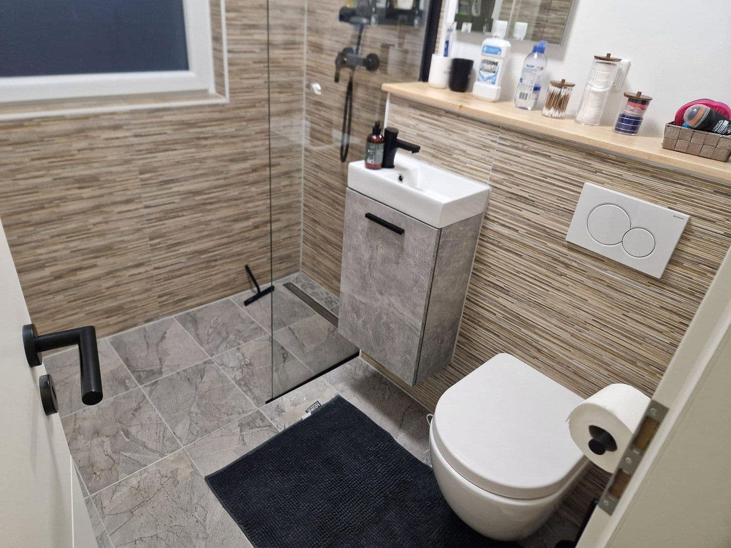 Pronájem bytu 2+1 65 m², Altstadtstraße 135, Leverkusen, Severní Porýní-Vestfálsko Pronájem bytu 2+1 65 m², Altstadtstraße 135, Leverkusen, Severní Porýní-Vestfálsko