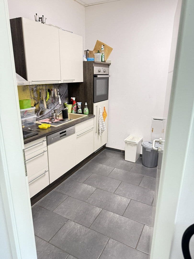 Pronájem nebytového prostoru 500 m², An der Spielleite 11, Unterpleichfeld, Bavorsko Pronájem nebytového prostoru 500 m², An der Spielleite 11, Unterpleichfeld, Bavorsko