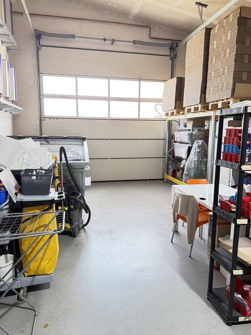 Pronájem nebytového prostoru 500 m², An der Spielleite 11, Unterpleichfeld, Bavorsko Pronájem nebytového prostoru 500 m², An der Spielleite 11, Unterpleichfeld, Bavorsko
