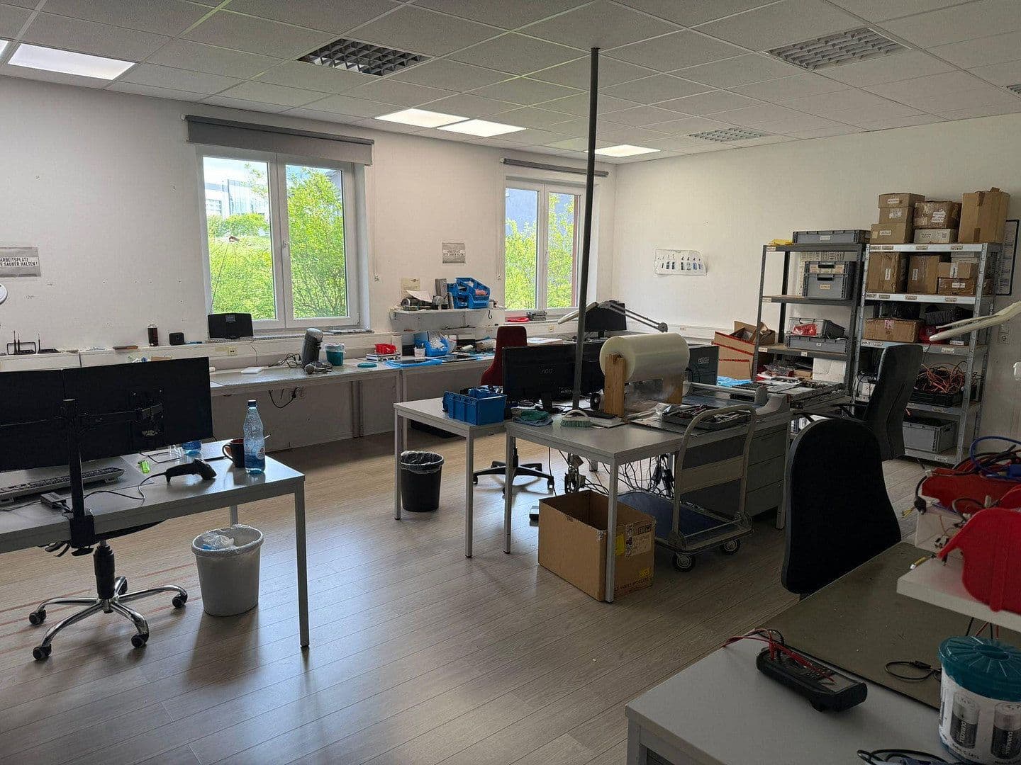 Pronájem nebytového prostoru 500 m², An der Spielleite 11, Unterpleichfeld, Bavorsko Pronájem nebytového prostoru 500 m², An der Spielleite 11, Unterpleichfeld, Bavorsko