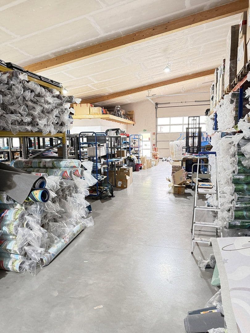 Pronájem nebytového prostoru 500 m², An der Spielleite 11, Unterpleichfeld, Bavorsko Pronájem nebytového prostoru 500 m², An der Spielleite 11, Unterpleichfeld, Bavorsko