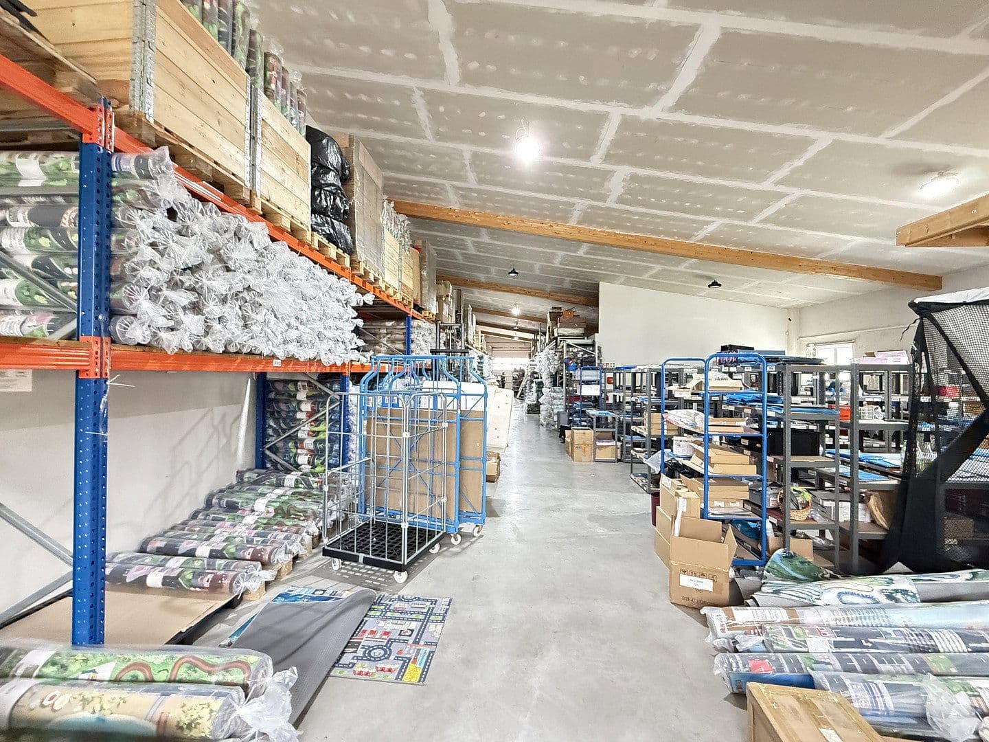 Pronájem nebytového prostoru 500 m², An der Spielleite 11, Unterpleichfeld, Bavorsko Pronájem nebytového prostoru 500 m², An der Spielleite 11, Unterpleichfeld, Bavorsko