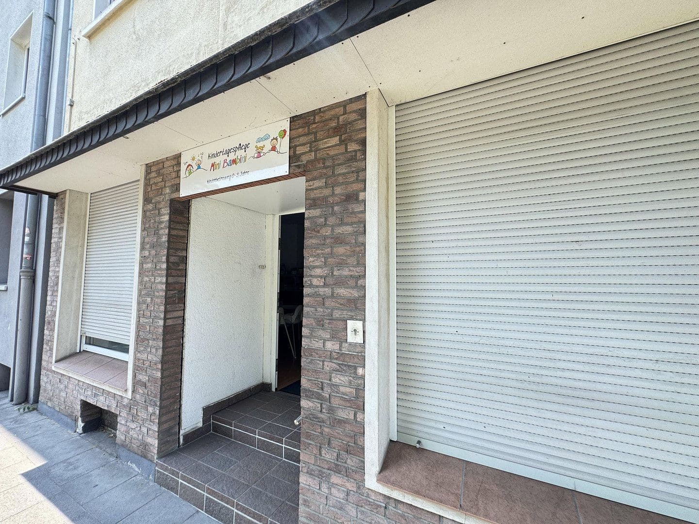 Prodej domu 464 m², pozemek 417 m², Altenessener Straße 85, Essen, Severní Porýní-Vestfálsko Prodej domu 464 m², pozemek 417 m², Altenessener Straße 85, Essen, Severní Porýní-Vestfálsko