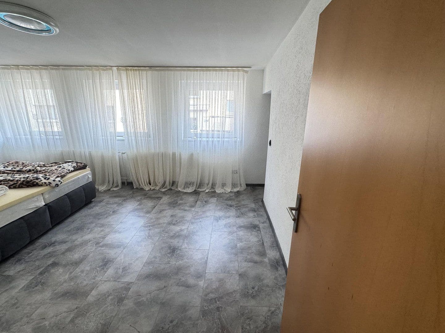 Prodej domu 464 m², pozemek 417 m², Altenessener Straße 85, Essen, Severní Porýní-Vestfálsko Prodej domu 464 m², pozemek 417 m², Altenessener Straße 85, Essen, Severní Porýní-Vestfálsko