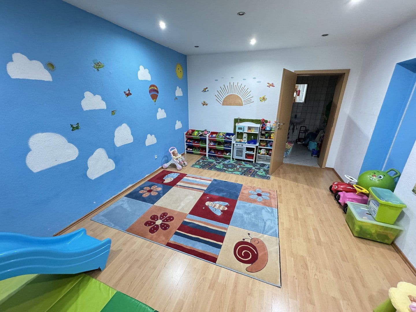 Prodej domu 464 m², pozemek 417 m², Altenessener Straße 85, Essen, Severní Porýní-Vestfálsko Prodej domu 464 m², pozemek 417 m², Altenessener Straße 85, Essen, Severní Porýní-Vestfálsko