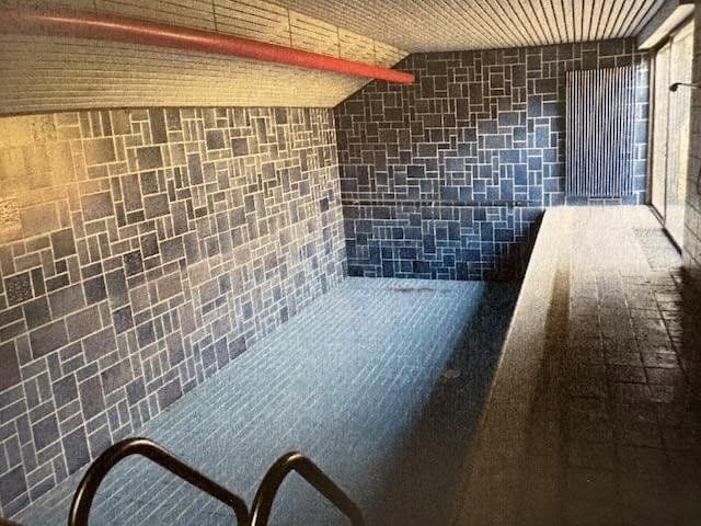 Prodej domu 183 m², pozemek 1.004 m², Cáchy, Severní Porýní-Vestfálsko Prodej domu 183 m², pozemek 1.004 m², Cáchy, Severní Porýní-Vestfálsko