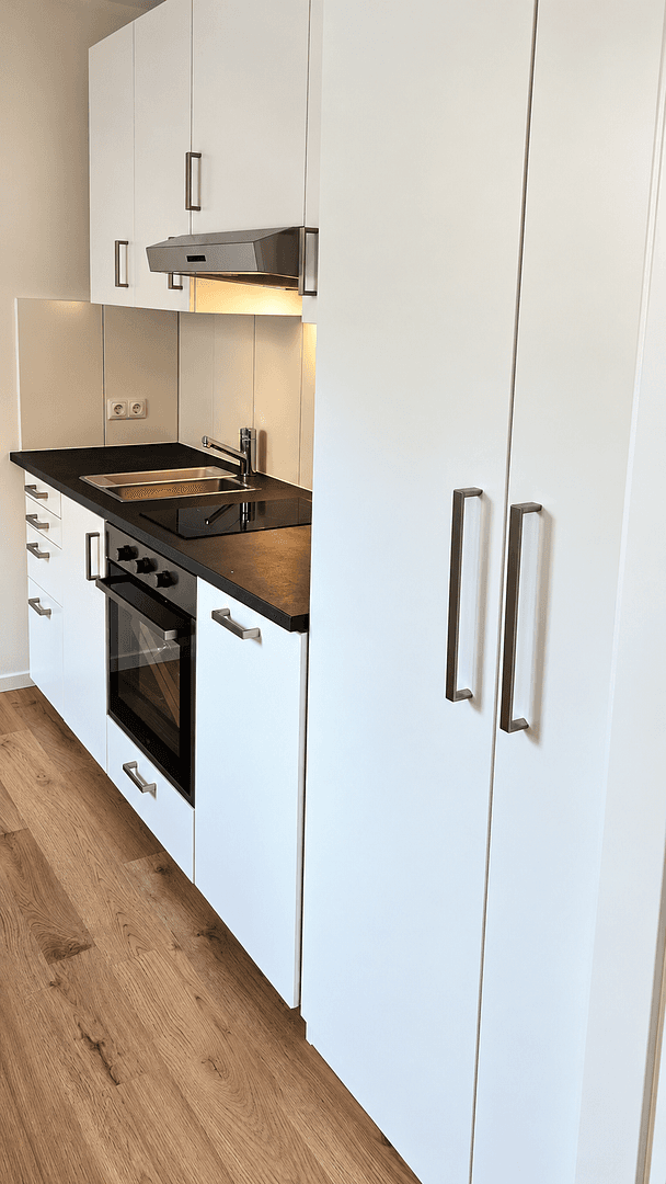 Pronájem bytu 2+1 51 m², Augsburg, Bavorsko Pronájem bytu 2+1 51 m², Augsburg, Bavorsko