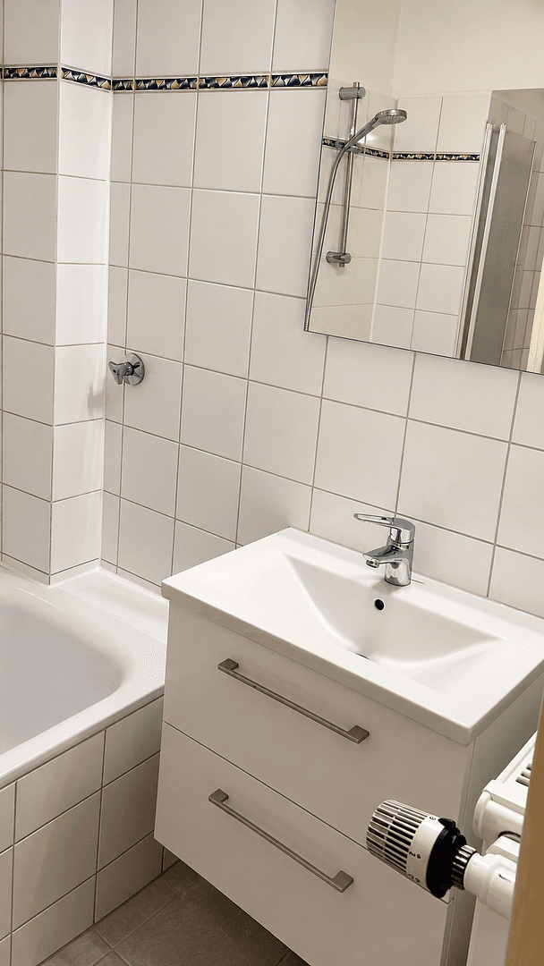 Pronájem bytu 2+1 51 m², Augsburg, Bavorsko Pronájem bytu 2+1 51 m², Augsburg, Bavorsko