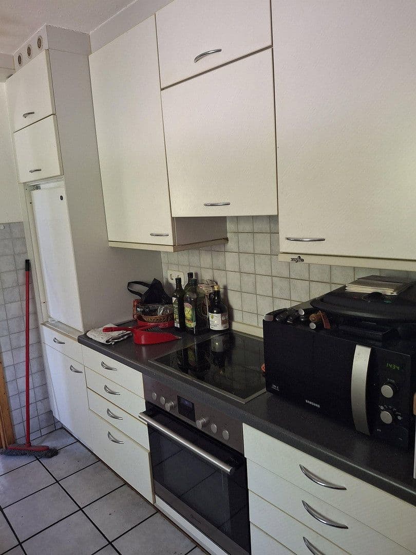 Prodej domu 139 m², pozemek 609 m², Wendelsgrundweg, Tuttlingen, Bádensko-Württembersko Prodej domu 139 m², pozemek 609 m², Wendelsgrundweg, Tuttlingen, Bádensko-Württembersko