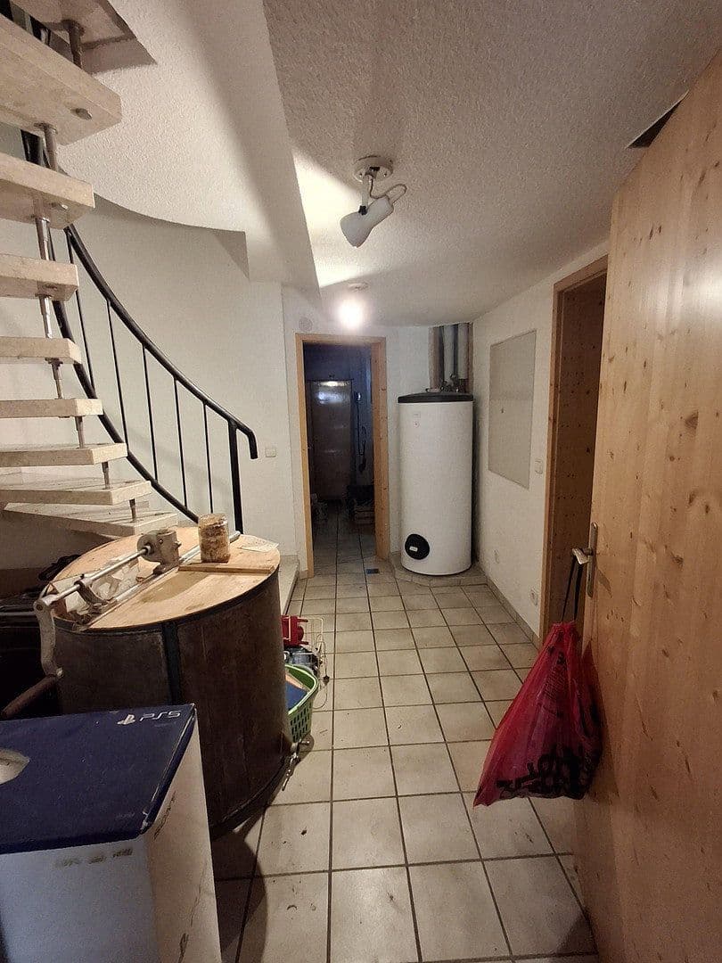 Prodej domu 139 m², pozemek 609 m², Wendelsgrundweg, Tuttlingen, Bádensko-Württembersko Prodej domu 139 m², pozemek 609 m², Wendelsgrundweg, Tuttlingen, Bádensko-Württembersko
