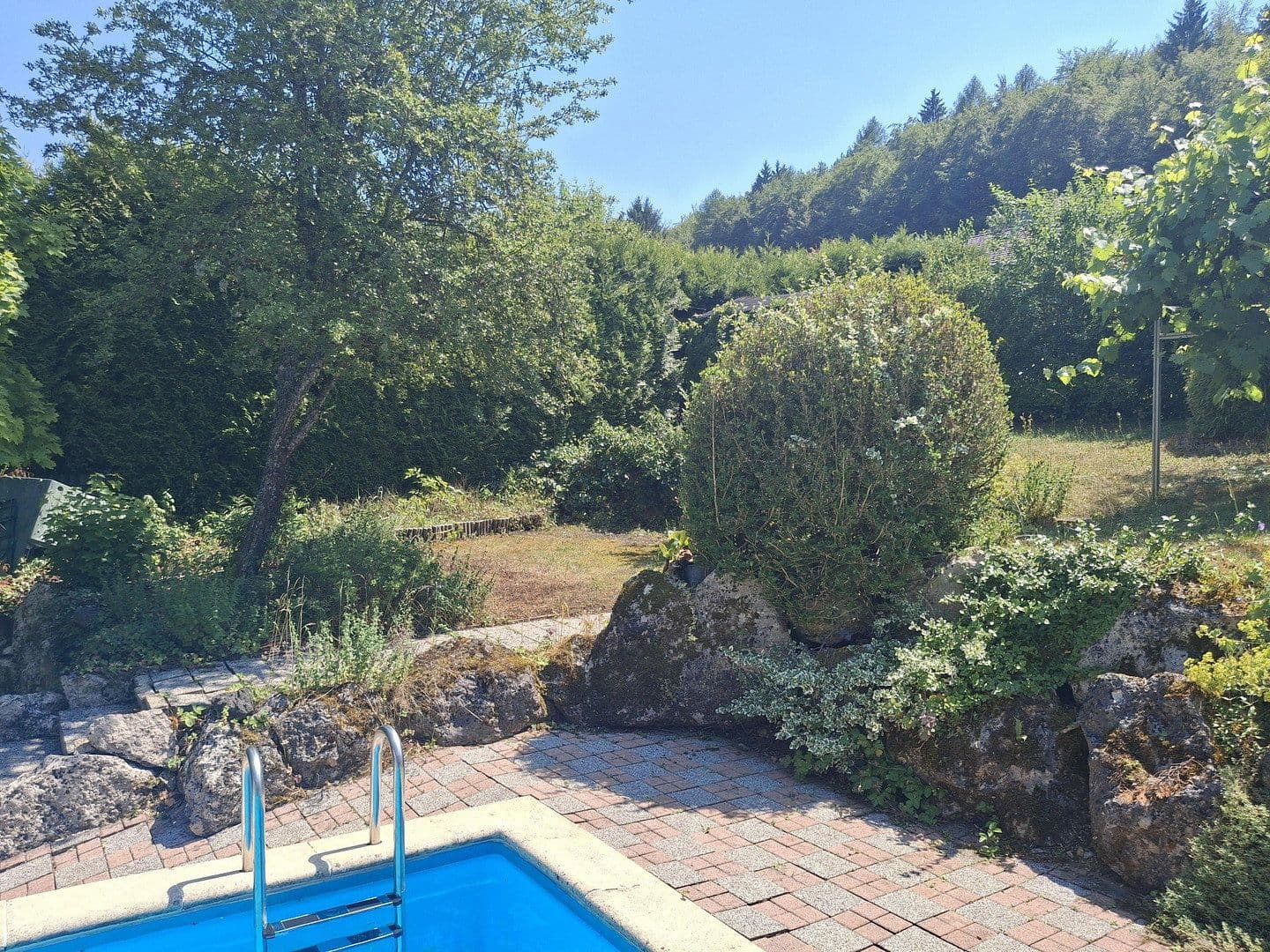 Prodej domu 139 m², pozemek 609 m², Wendelsgrundweg, Tuttlingen, Bádensko-Württembersko Prodej domu 139 m², pozemek 609 m², Wendelsgrundweg, Tuttlingen, Bádensko-Württembersko