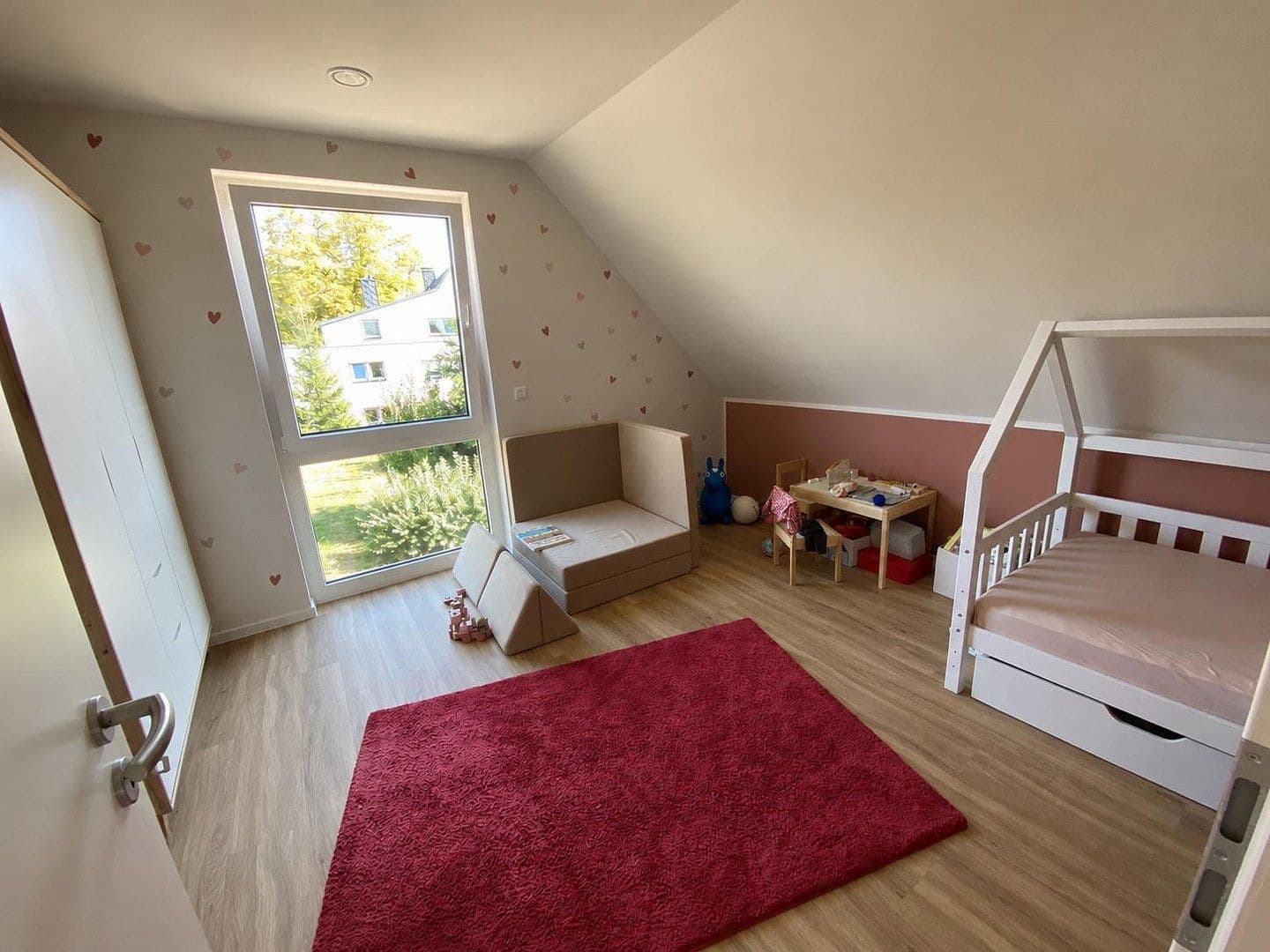 Prodej domu 140 m², pozemek 713 m², Ohorn, Sasko Prodej domu 140 m², pozemek 713 m², Ohorn, Sasko