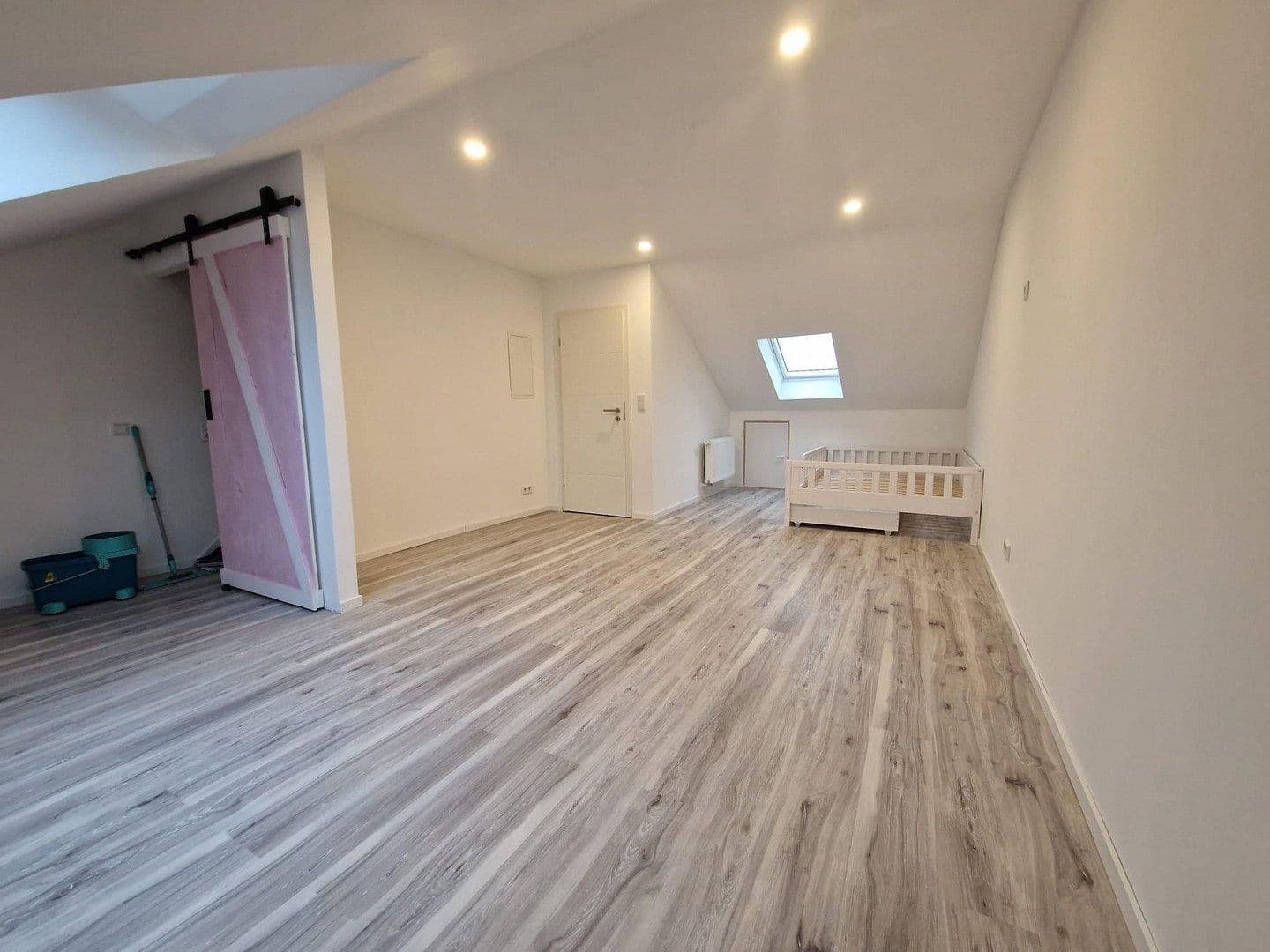Prodej domu 112 m², pozemek 210 m², Raesfeld, Severní Porýní-Vestfálsko Prodej domu 112 m², pozemek 210 m², Raesfeld, Severní Porýní-Vestfálsko