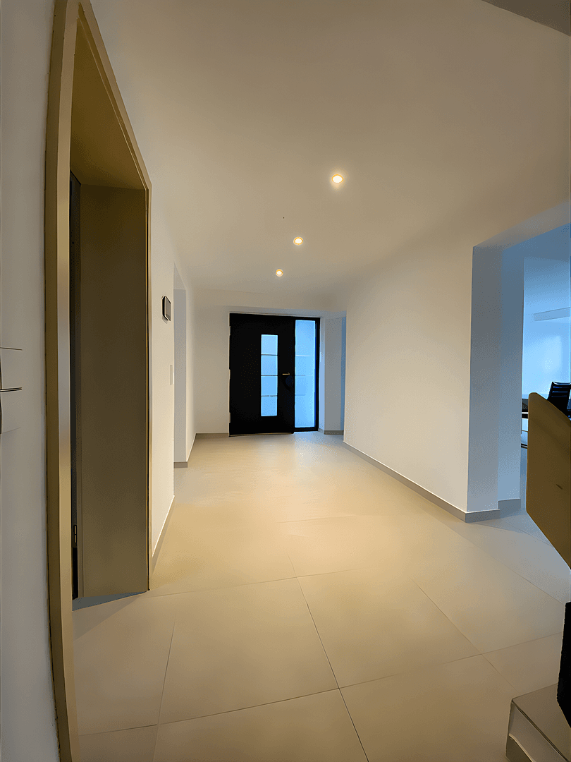 Prodej domu 191 m², pozemek 343 m², Kirchheim am Ries, Bádensko-Württembersko Prodej domu 191 m², pozemek 343 m², Kirchheim am Ries, Bádensko-Württembersko