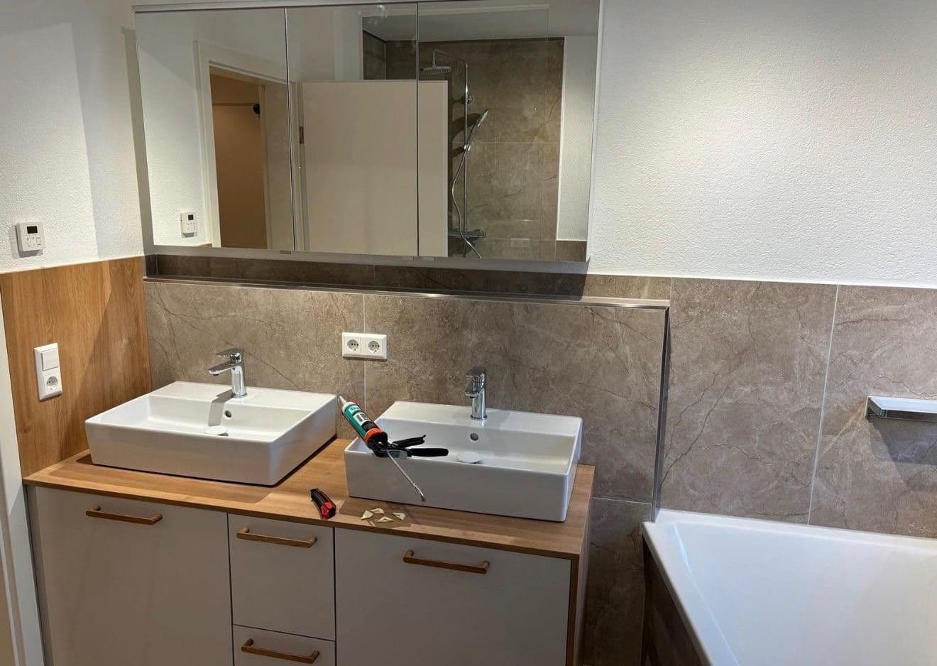 Prodej bytu 3+1 80 m², Wiesholzerstraße 4, Rielasingen-Worblingen, Bádensko-Württembersko Prodej bytu 3+1 80 m², Wiesholzerstraße 4, Rielasingen-Worblingen, Bádensko-Württembersko