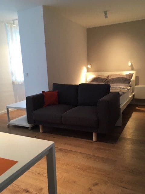 Prodej bytu 1+1 35 m², Wilhelm-Hauff-Strass 22, Augsburg, Bavorsko Prodej bytu 1+1 35 m², Wilhelm-Hauff-Strass 22, Augsburg, Bavorsko