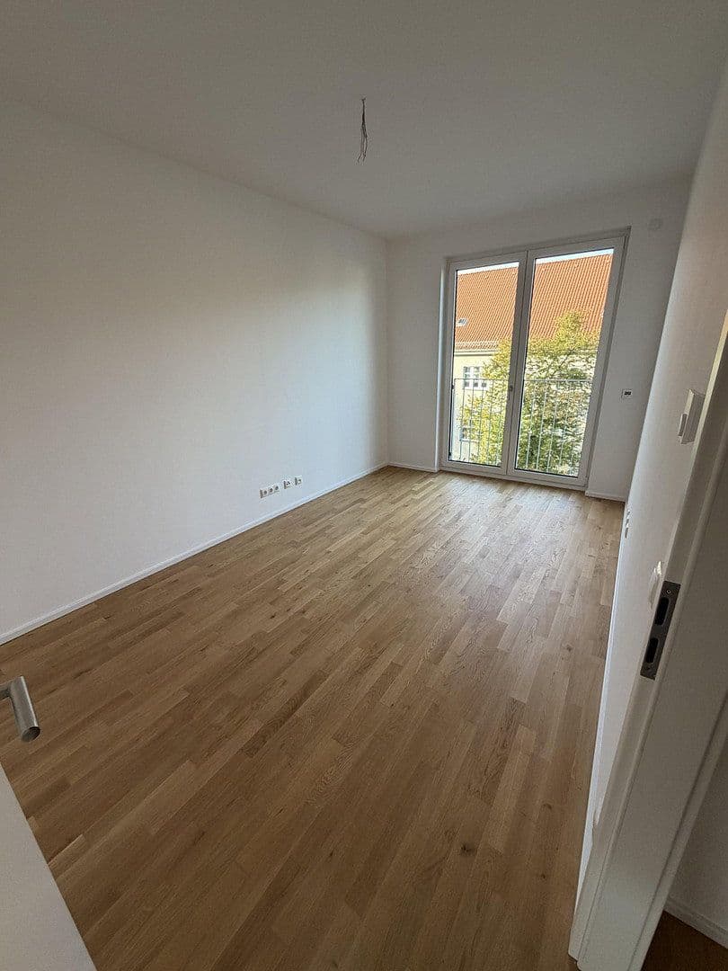 Pronájem bytu 4+1 98 m², Münsterlandstraße 60, Berlin, Berlín Pronájem bytu 4+1 98 m², Münsterlandstraße 60, Berlin, Berlín