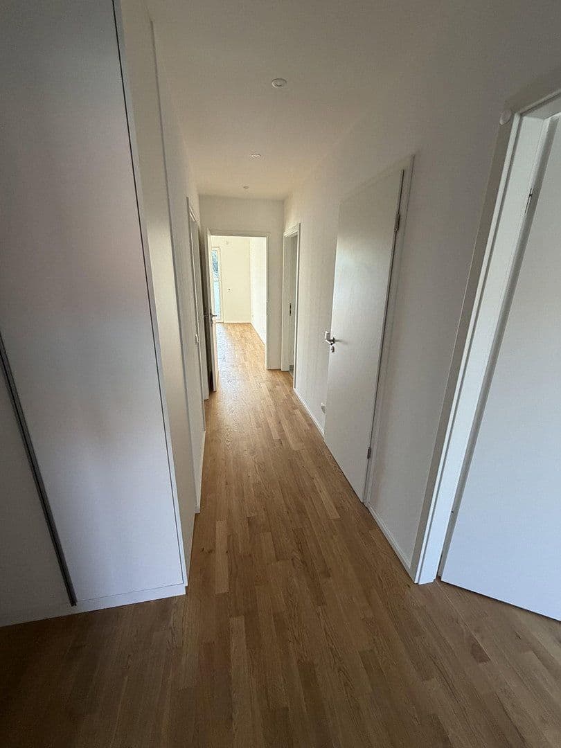 Pronájem bytu 4+1 98 m², Münsterlandstraße 60, Berlin, Berlín Pronájem bytu 4+1 98 m², Münsterlandstraße 60, Berlin, Berlín