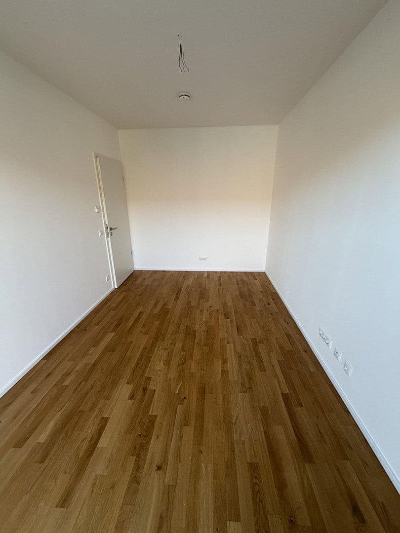 Pronájem bytu 4+1 98 m², Münsterlandstraße 60, Berlin, Berlín Pronájem bytu 4+1 98 m², Münsterlandstraße 60, Berlin, Berlín