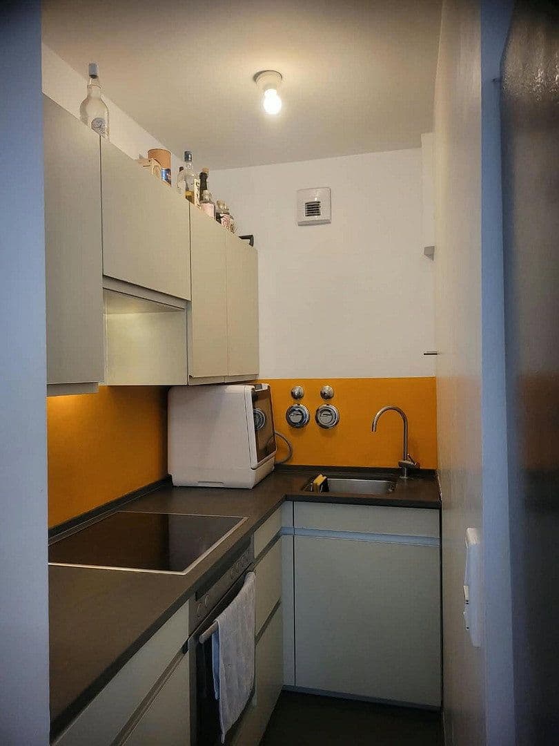 Prodej bytu 1+1 40 m², Frankfurt am Main, Hessen Prodej bytu 1+1 40 m², Frankfurt am Main, Hessen