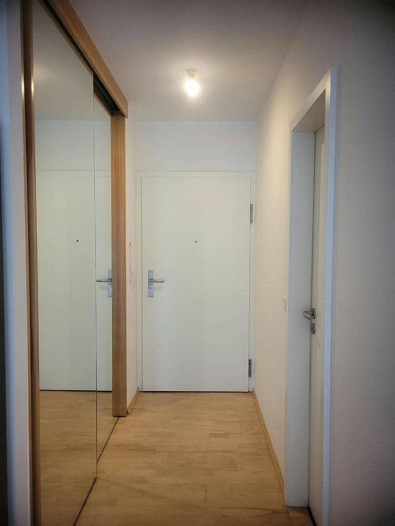 Prodej bytu 1+1 40 m², Frankfurt am Main, Hessen Prodej bytu 1+1 40 m², Frankfurt am Main, Hessen