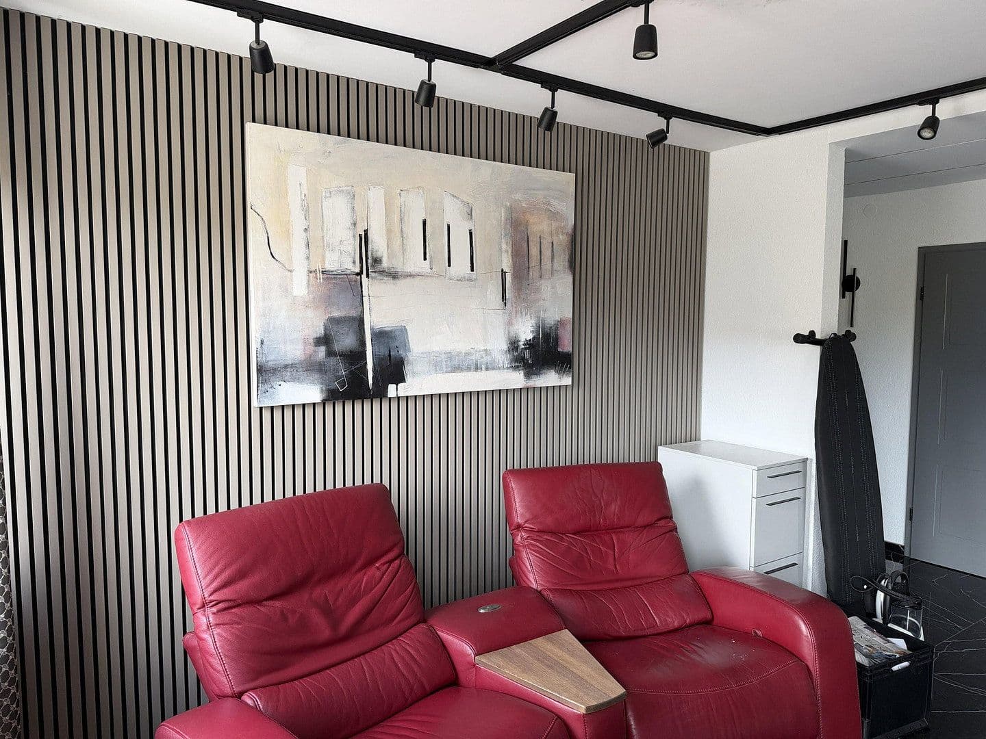 Prodej bytu 4+1 90 m², Berlinerstraße 8, Singen (Hohentwiel), Bádensko-Württembersko Prodej bytu 4+1 90 m², Berlinerstraße 8, Singen (Hohentwiel), Bádensko-Württembersko