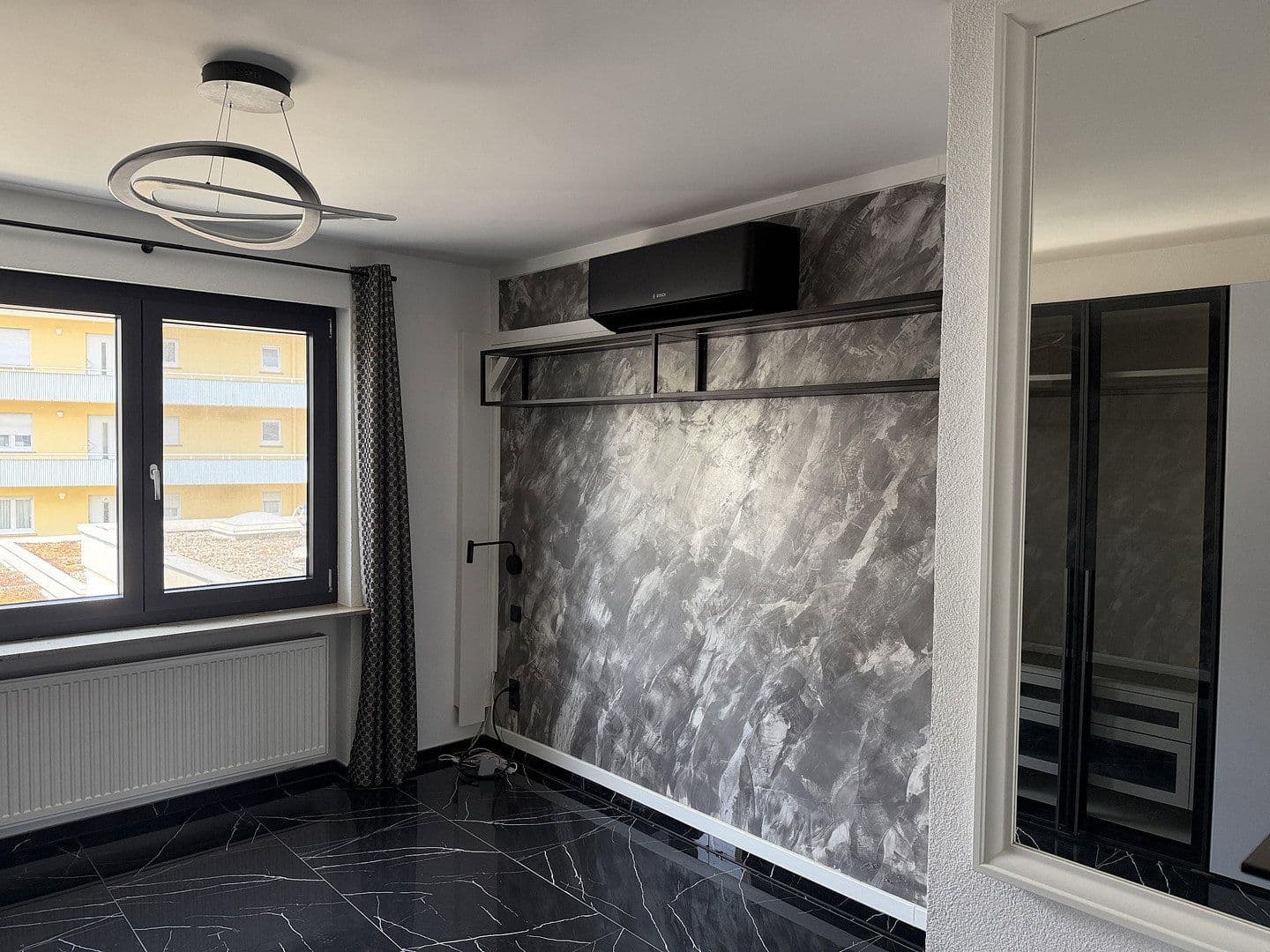 Prodej bytu 4+1 90 m², Berlinerstraße 8, Singen (Hohentwiel), Bádensko-Württembersko Prodej bytu 4+1 90 m², Berlinerstraße 8, Singen (Hohentwiel), Bádensko-Württembersko